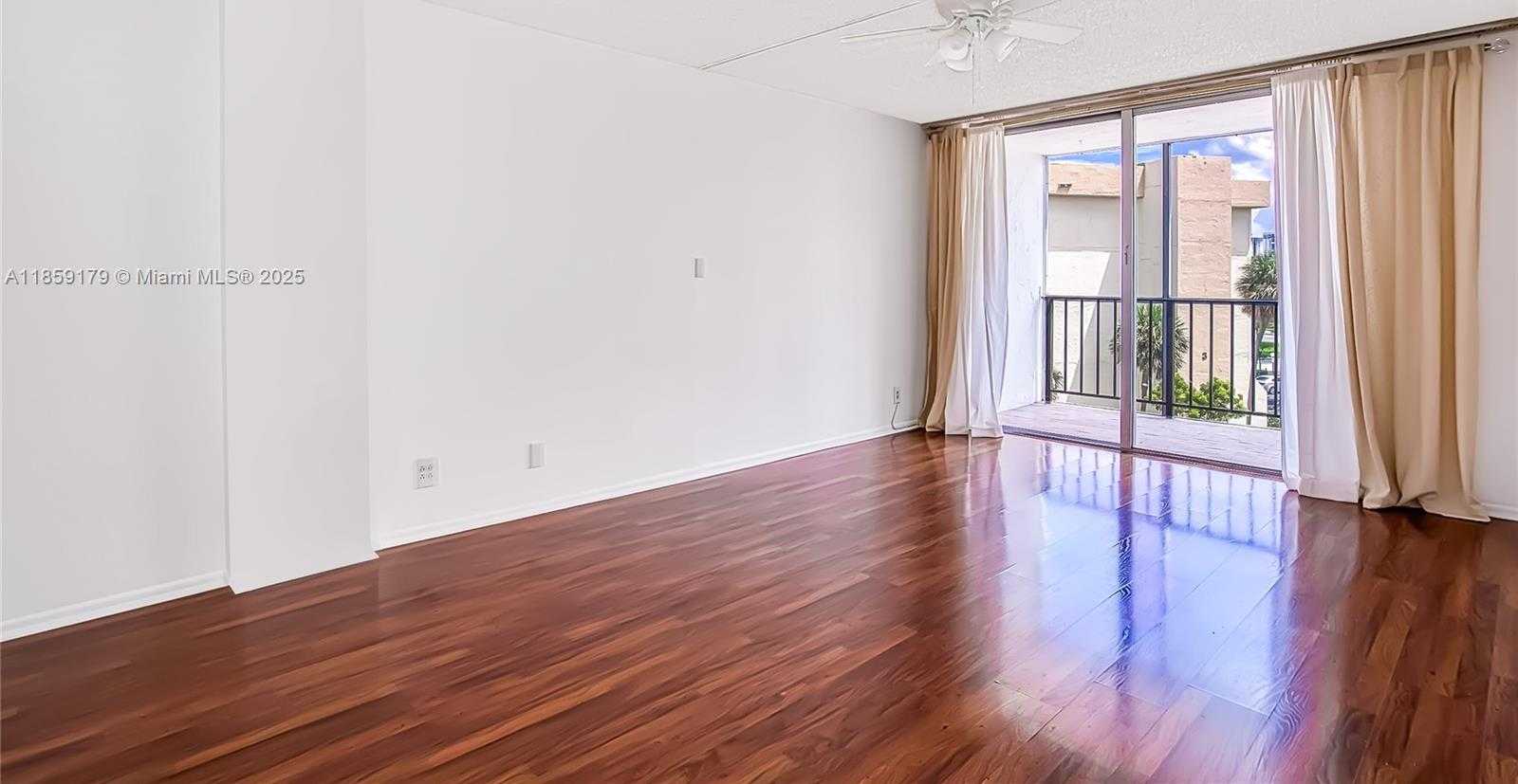 Small Image of 601 THREE ISLANDS BLVD #416, Hallandale Beach Number 17
