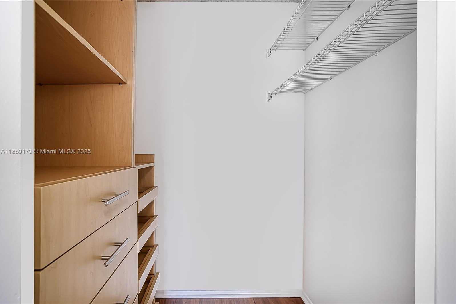 Small Image of 601 THREE ISLANDS BLVD #416, Hallandale Beach Number 20