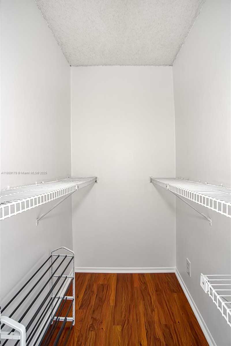 Small Image of 601 THREE ISLANDS BLVD #416, Hallandale Beach Number 22