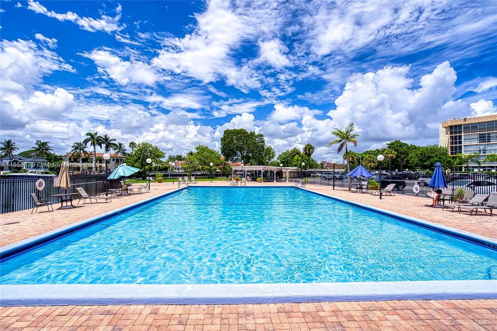 Small Image of 601 THREE ISLANDS BLVD #416, Hallandale Beach Number 46