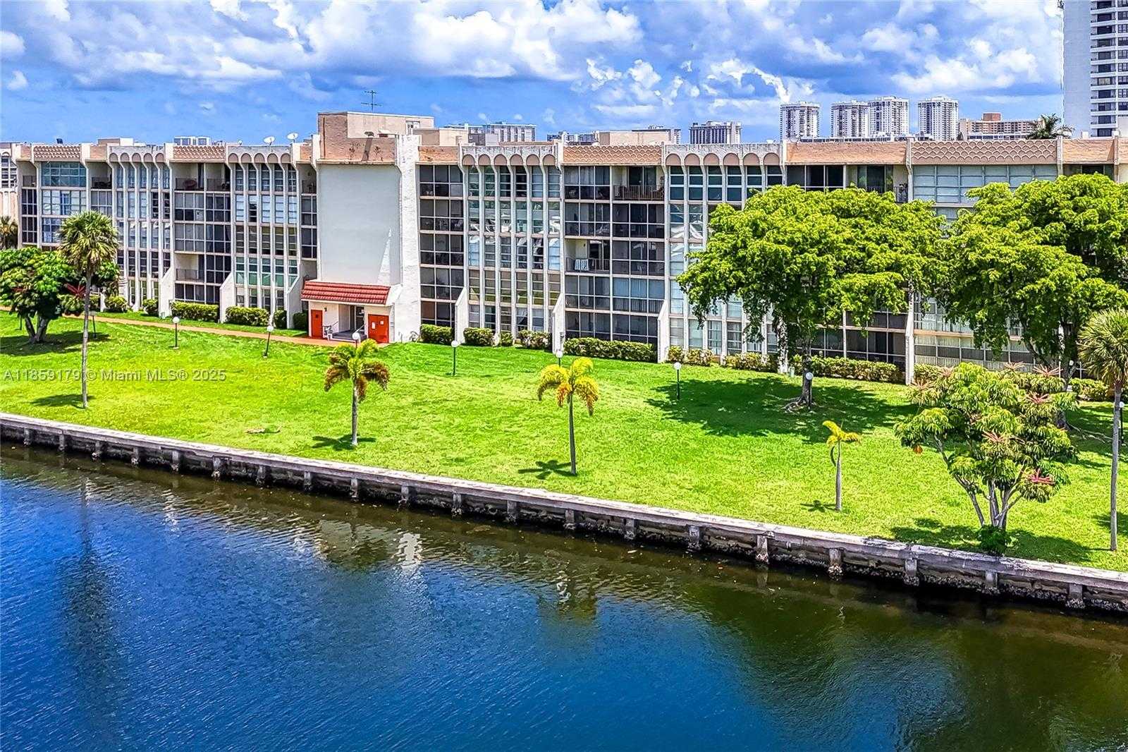 Small Image of 601 THREE ISLANDS BLVD #416, Hallandale Beach Number 61