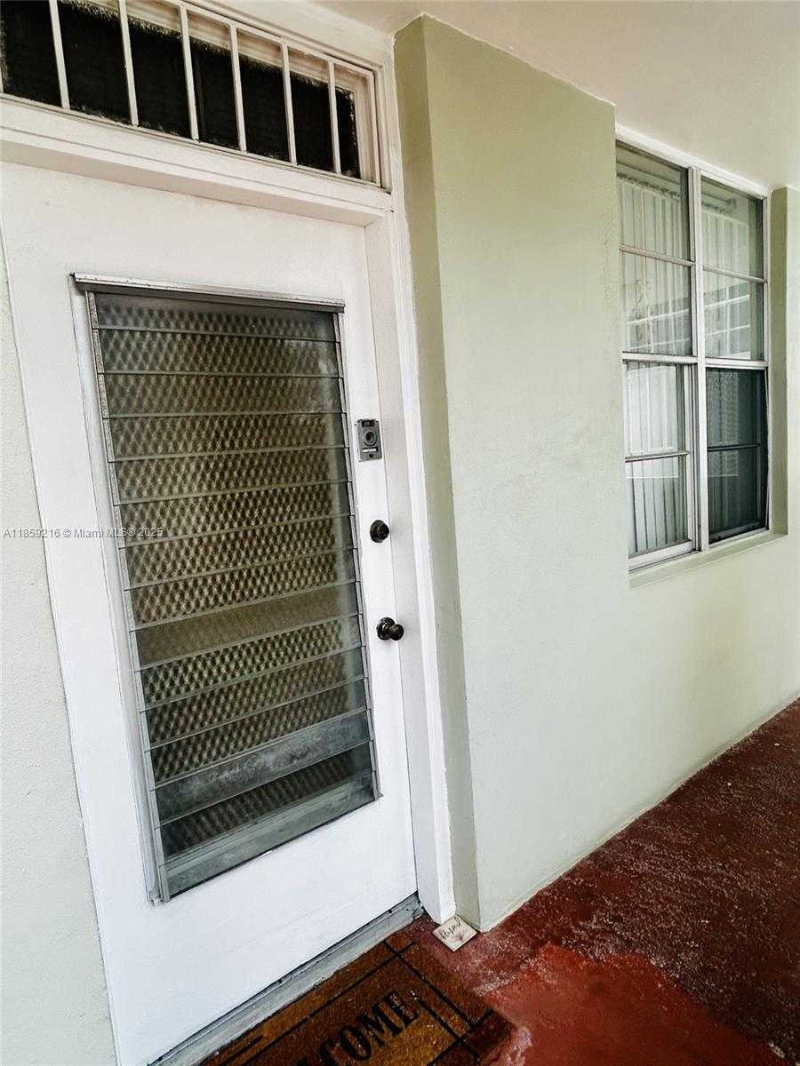 Small Image of Miami Beach Number 6