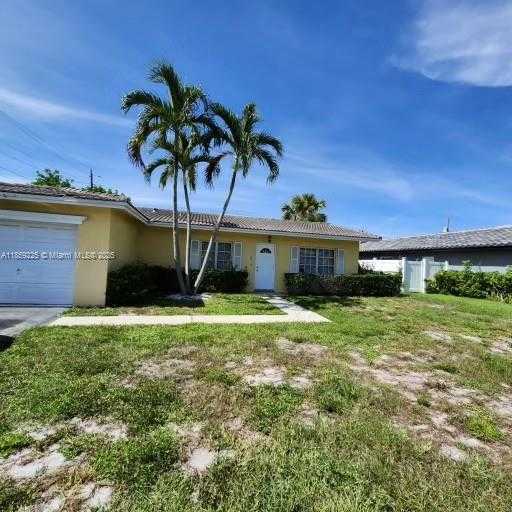 Small Image of 3 FOREST HILLS LN, Boca Raton Number 6