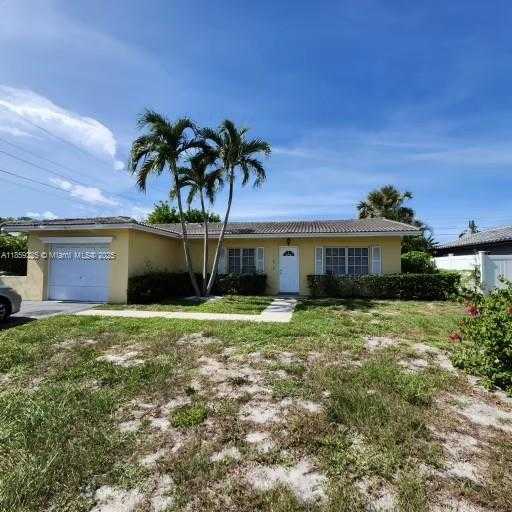 Small Image of 3 FOREST HILLS LN, Boca Raton Number 7