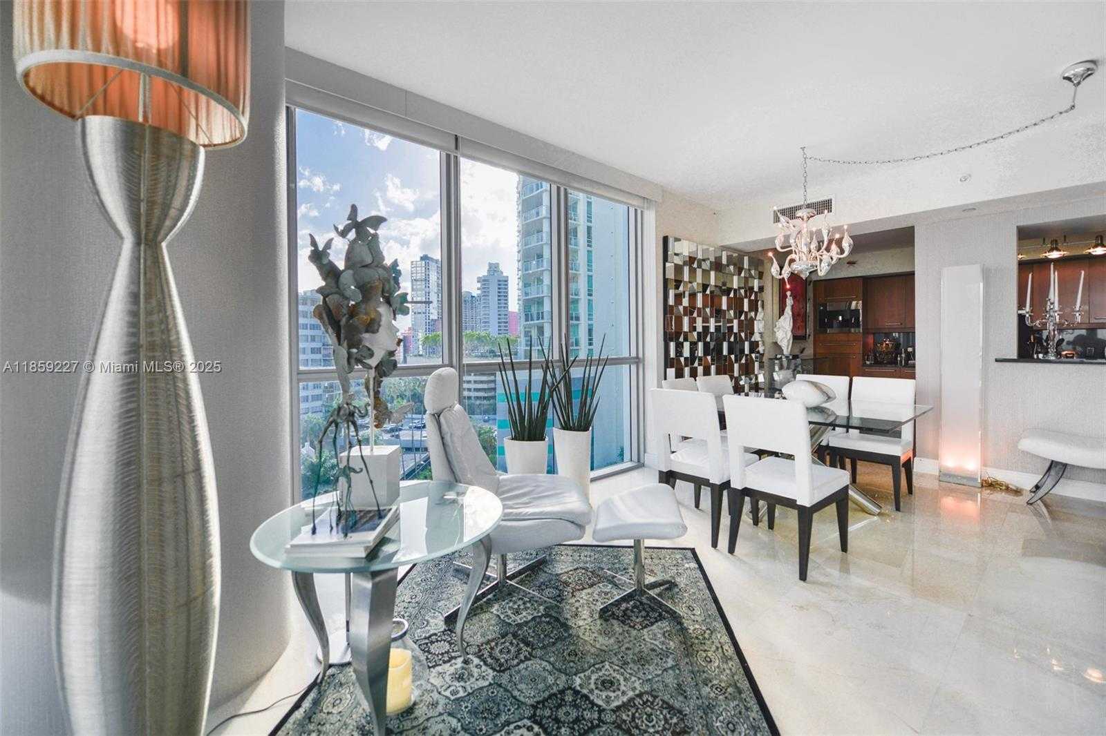 Small Image of 1331 BRICKELL BAY DR #811, Miami Number 7