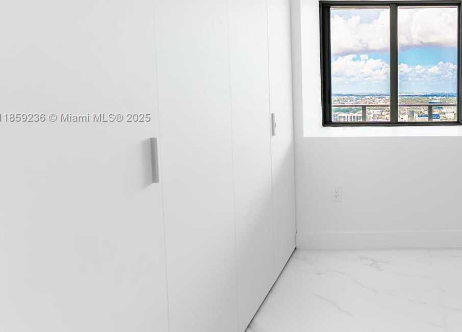 Small Image of 700 NORTH EAST 24TH ST #3605, Miami Number 26