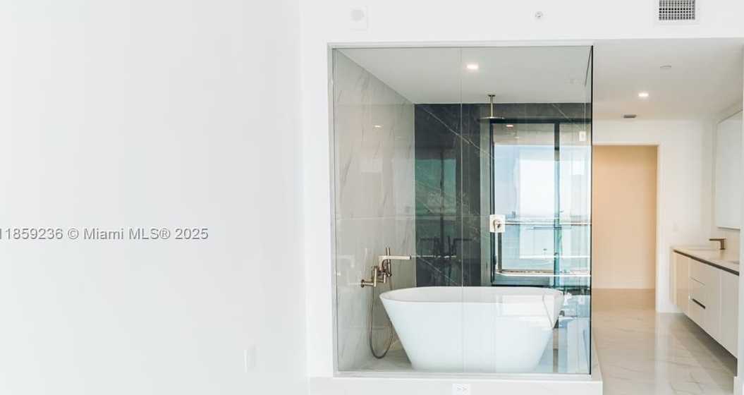 Small Image of 700 NORTH EAST 24TH ST #3605, Miami Number 33
