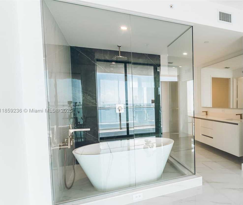Small Image of 700 NORTH EAST 24TH ST #3605, Miami Number 34