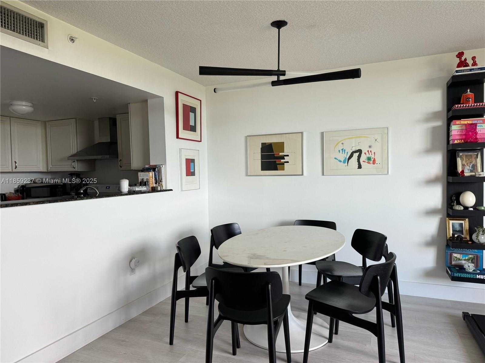Small Image of 3000 CORAL WAY #713, Miami Number 5
