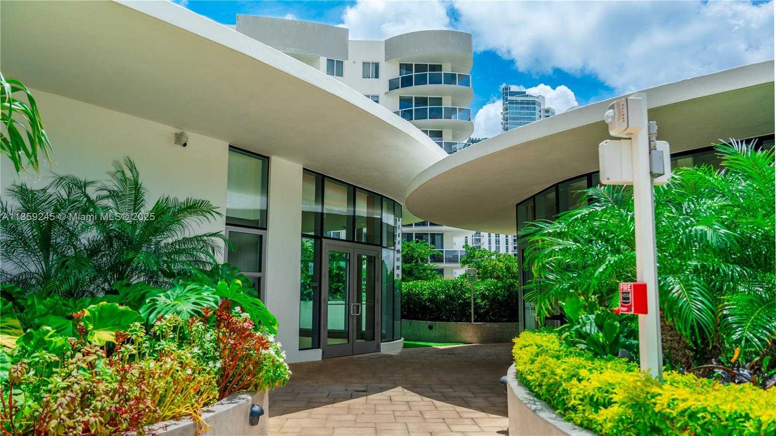 Small Image of 700 NORTH EAST 24TH ST #3401, Miami Number 25