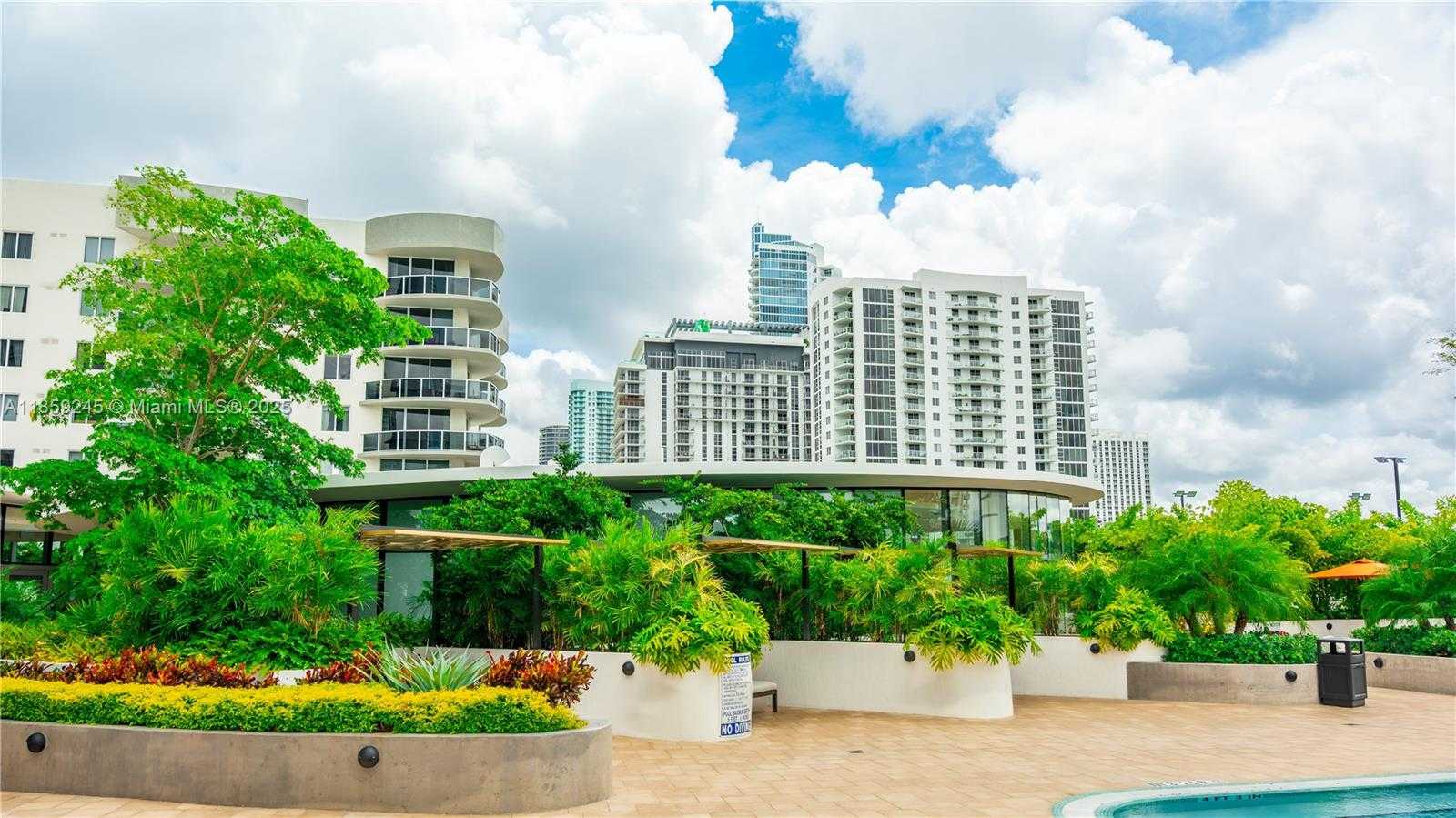 Small Image of 700 NORTH EAST 24TH ST #3401, Miami Number 32