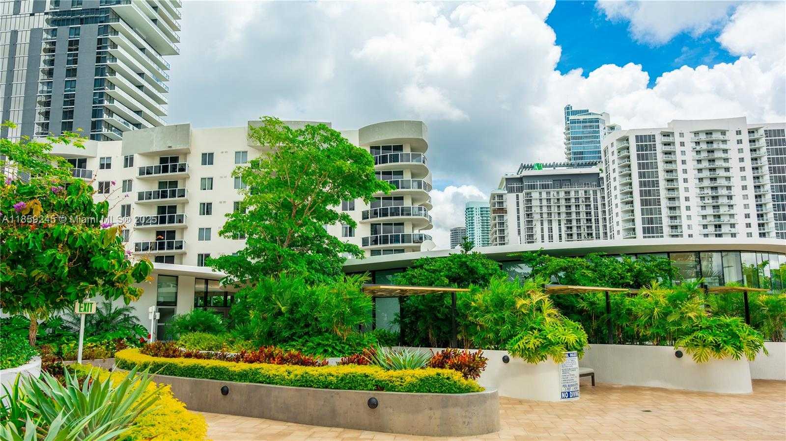 Small Image of 700 NORTH EAST 24TH ST #3401, Miami Number 33