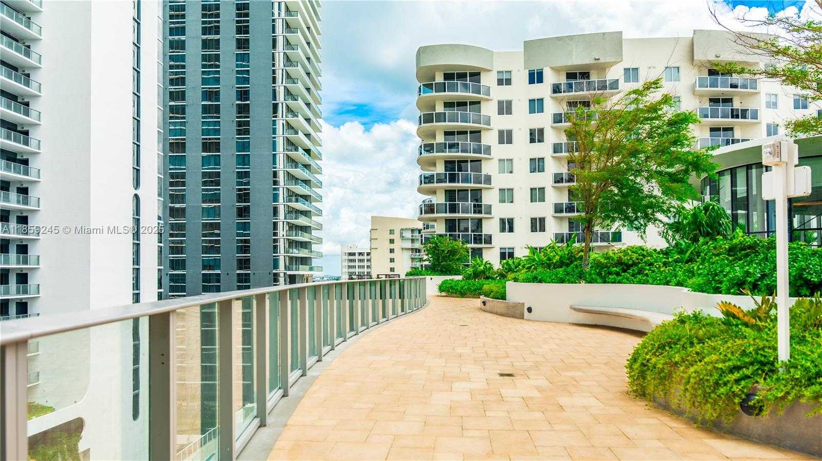 Small Image of 700 NORTH EAST 24TH ST #3401, Miami Number 36