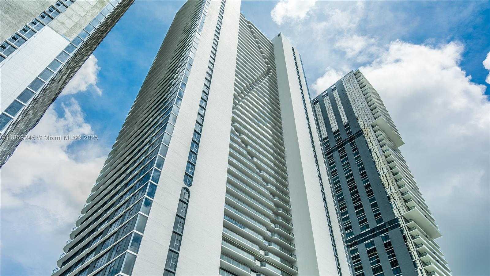 Small Image of 700 NORTH EAST 24TH ST #3401, Miami Number 38