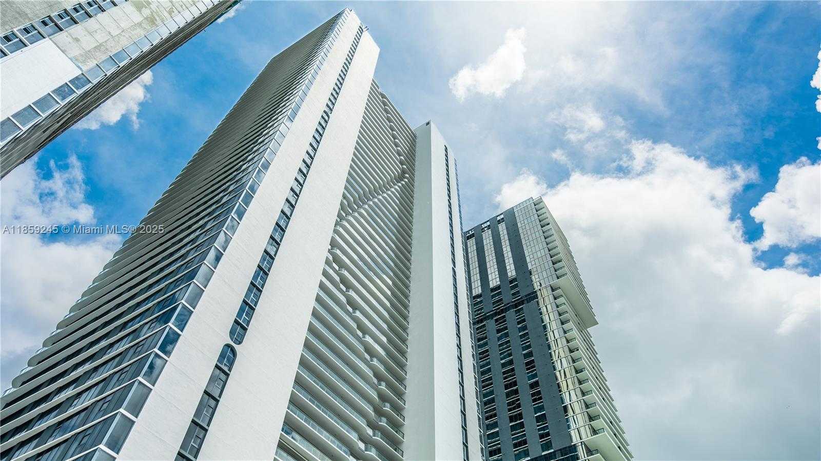 Small Image of 700 NORTH EAST 24TH ST #3401, Miami Number 39
