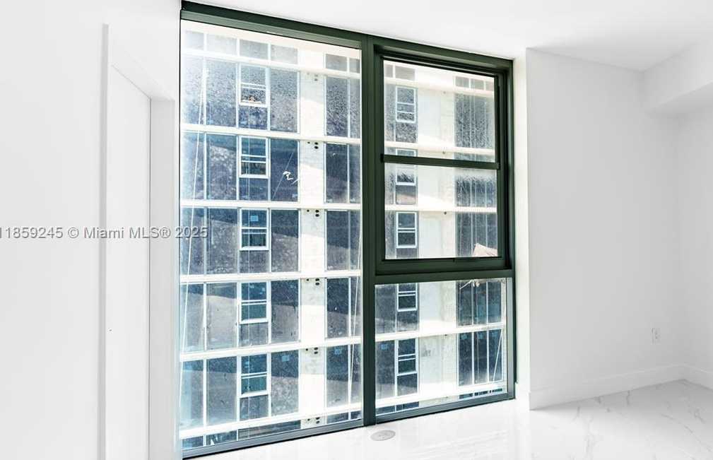 Small Image of 700 NORTH EAST 24TH ST #3401, Miami Number 53