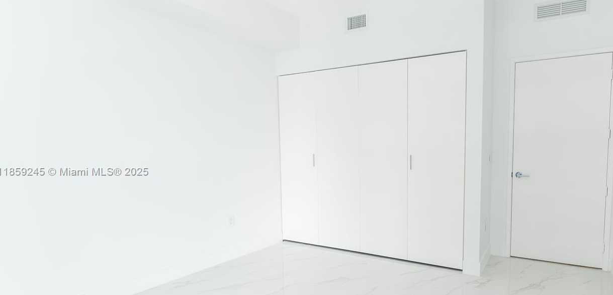 Small Image of 700 NORTH EAST 24TH ST #3401, Miami Number 54