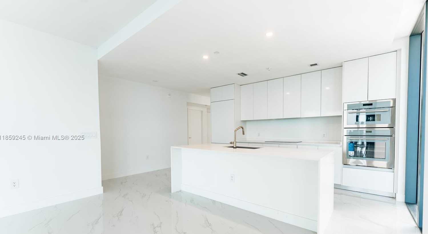 Small Image of 700 NORTH EAST 24TH ST #3401, Miami Number 62