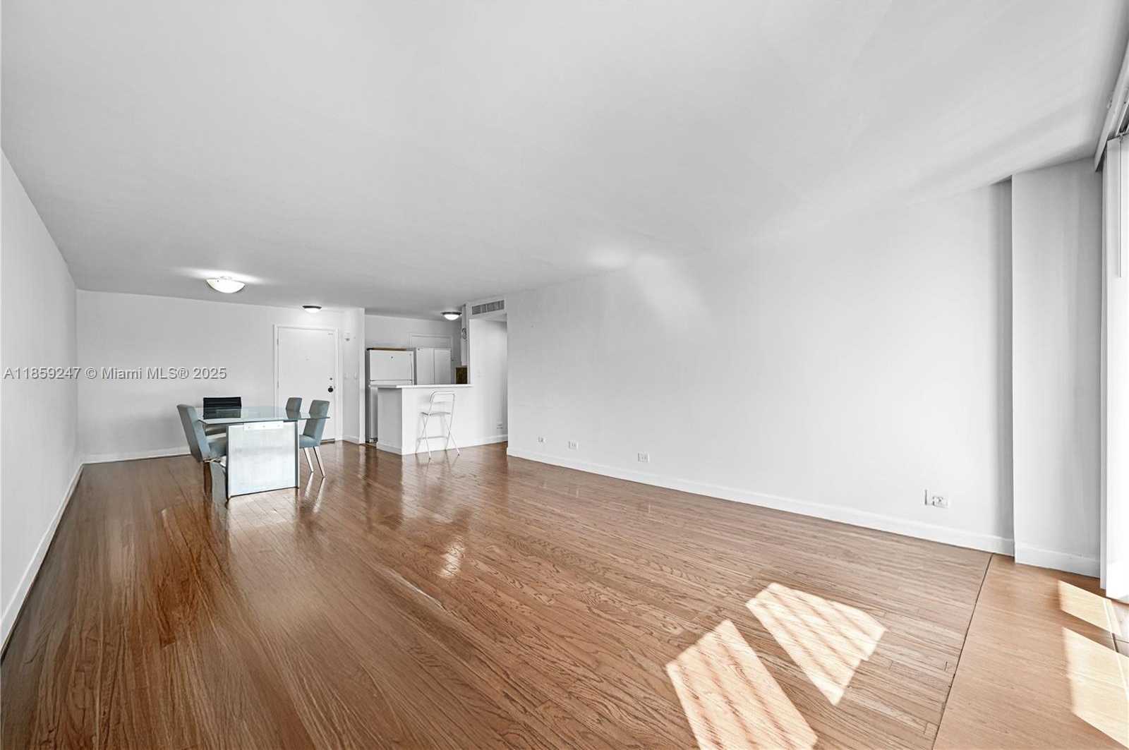 Small Image of 10101 EAST BAY HARBOR DR #204, Bay Harbor Islands Number 19