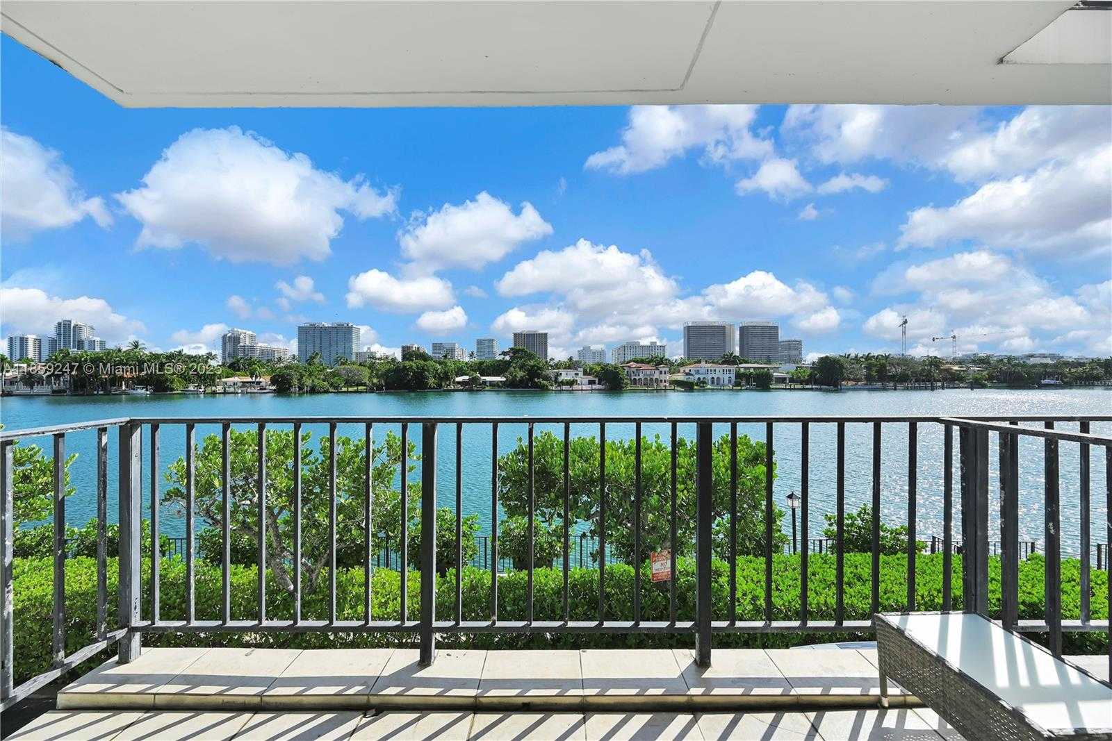 Small Image of 10101 EAST BAY HARBOR DR #204, Bay Harbor Islands Number 27