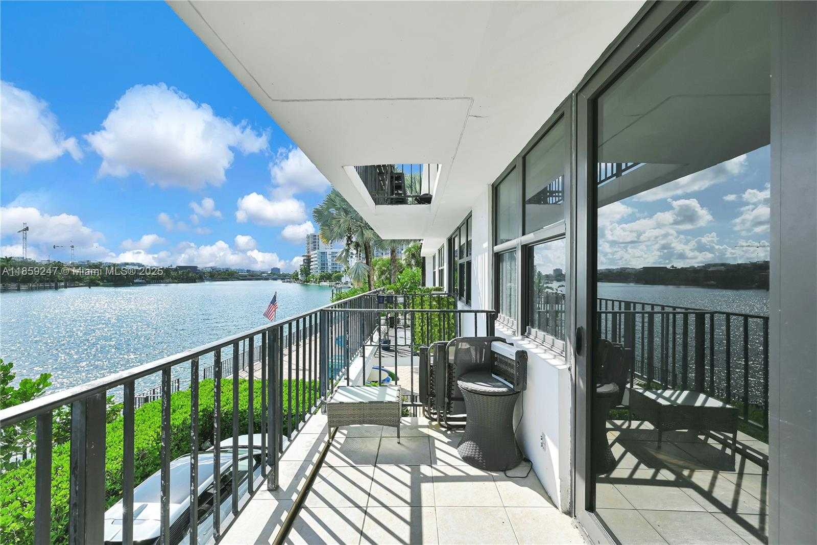 Small Image of 10101 EAST BAY HARBOR DR #204, Bay Harbor Islands Number 37