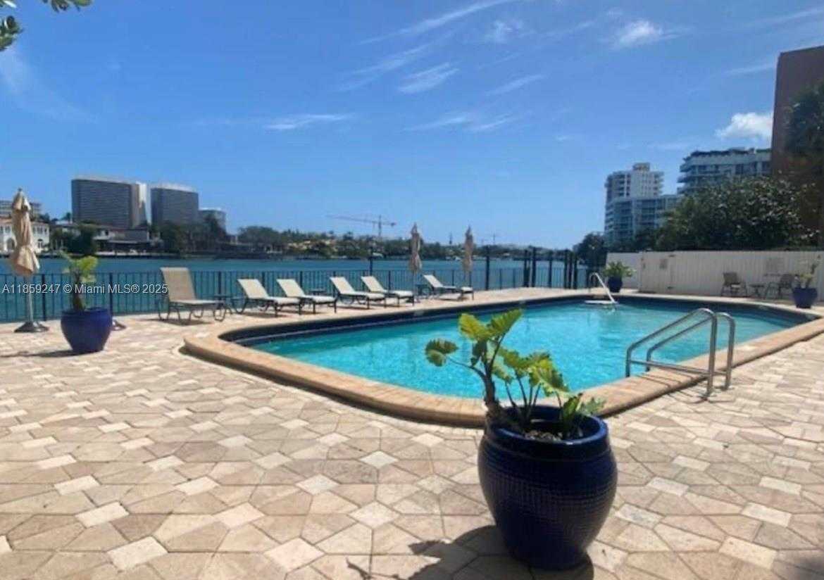 Small Image of 10101 EAST BAY HARBOR DR #204, Bay Harbor Islands Number 7