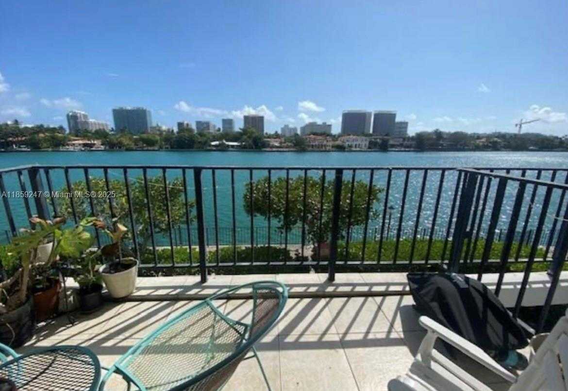 Small Image of 10101 EAST BAY HARBOR DR #204, Bay Harbor Islands Number 8