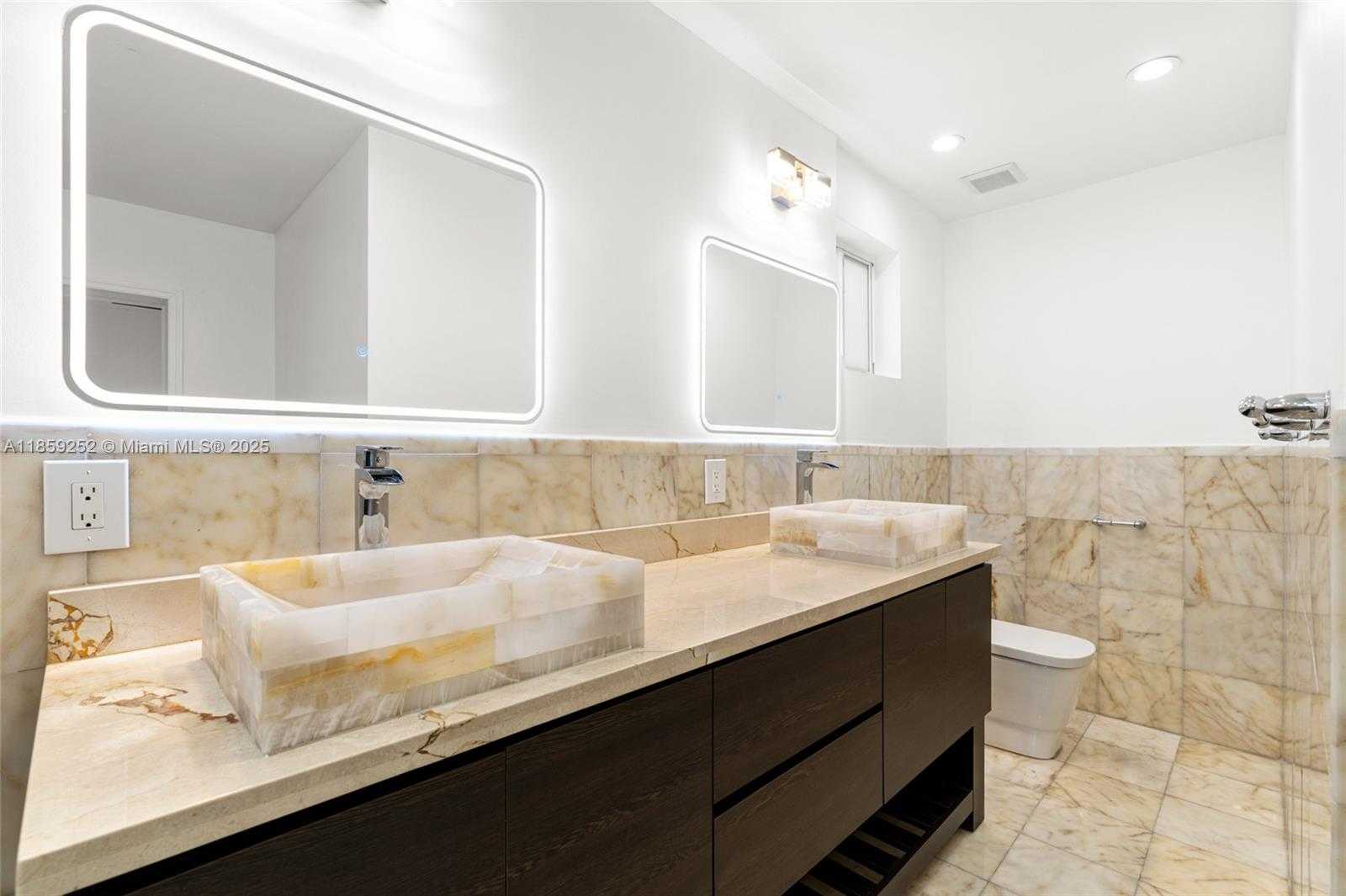 Small Image of 5725 SOUTH WEST 56TH ST, Miami Number 16