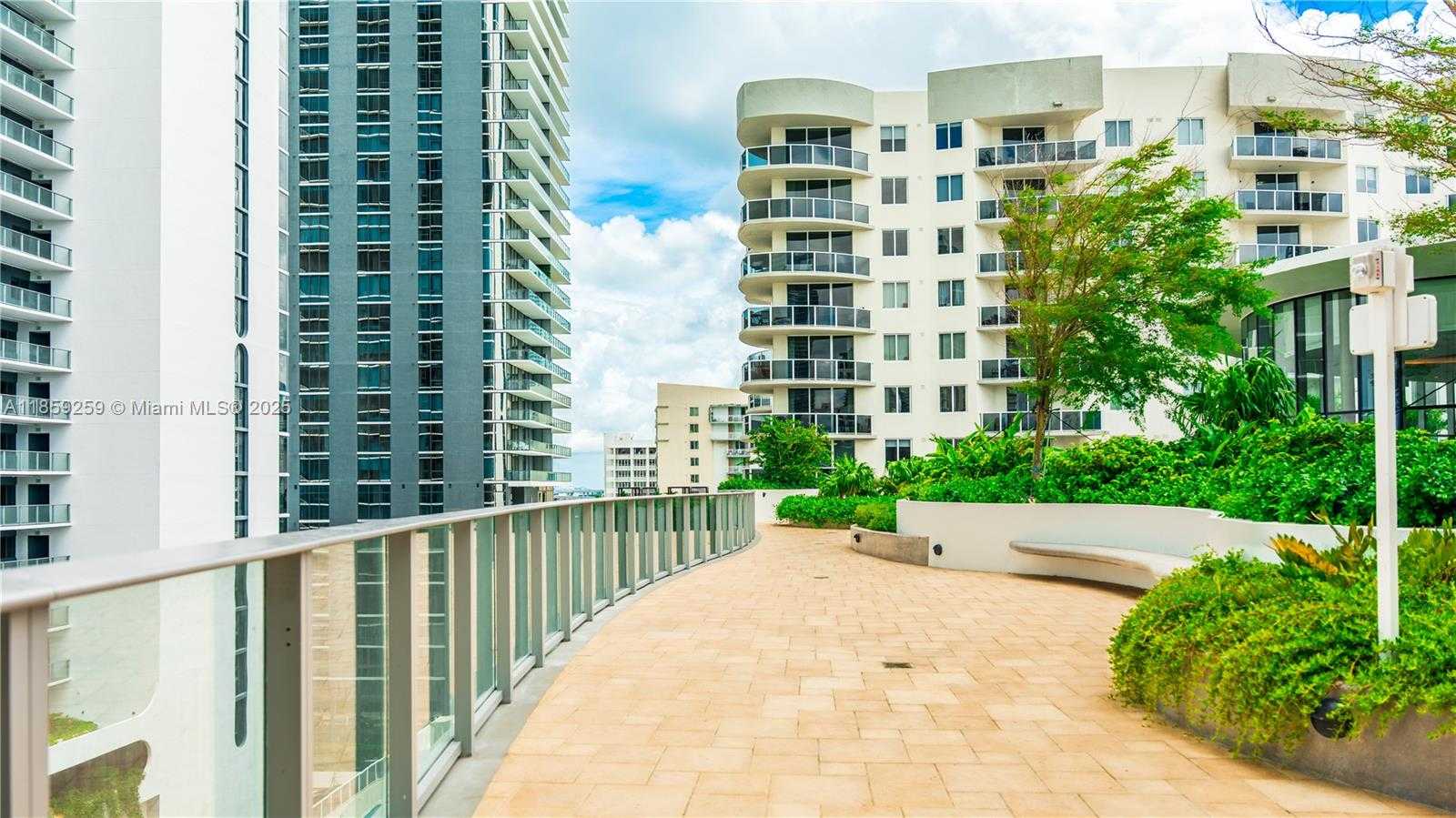 Small Image of 700 NORTH EAST 24TH ST #4407, Miami Number 36