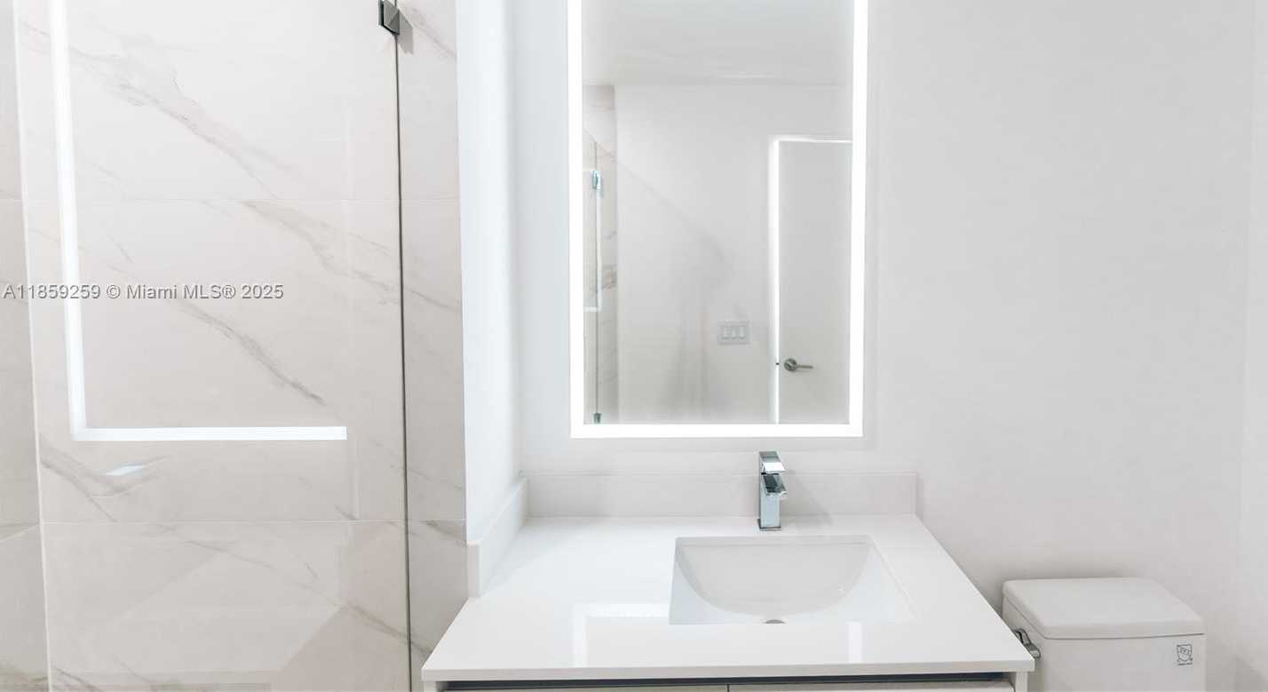 Small Image of 700 NORTH EAST 24TH ST #4407, Miami Number 50