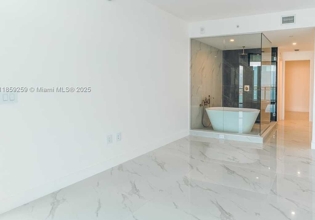 Small Image of 700 NORTH EAST 24TH ST #4407, Miami Number 61
