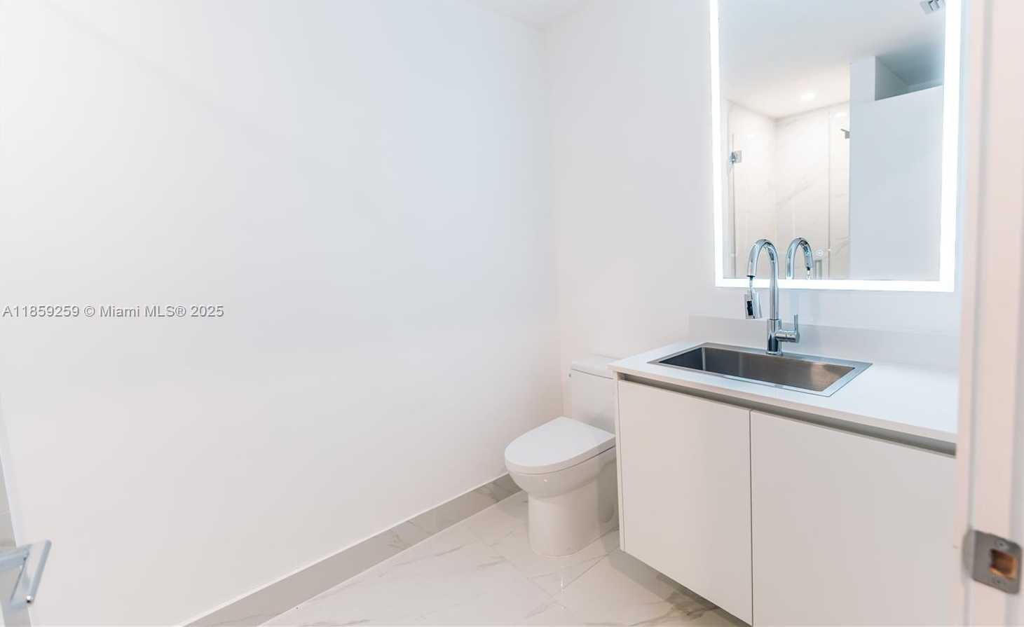 Small Image of 700 NORTH EAST 24TH ST #4407, Miami Number 71