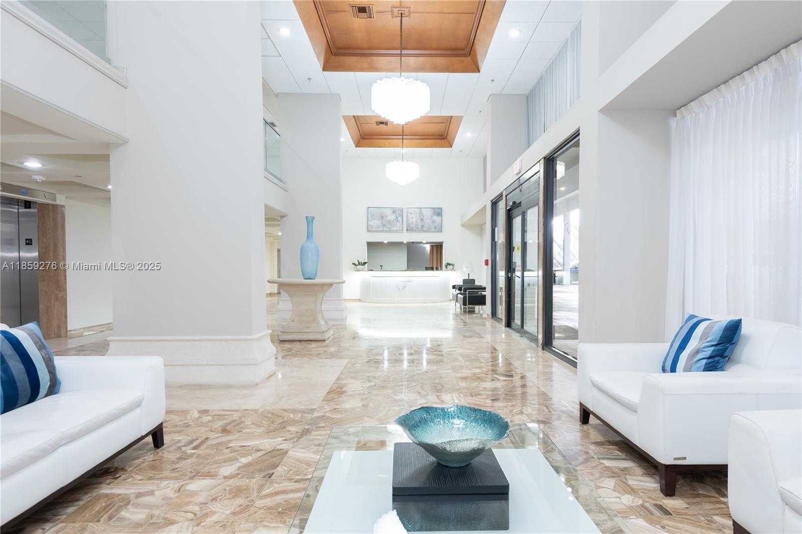 Small Image of 6061 COLLINS AVE #4B, Miami Beach Number 8