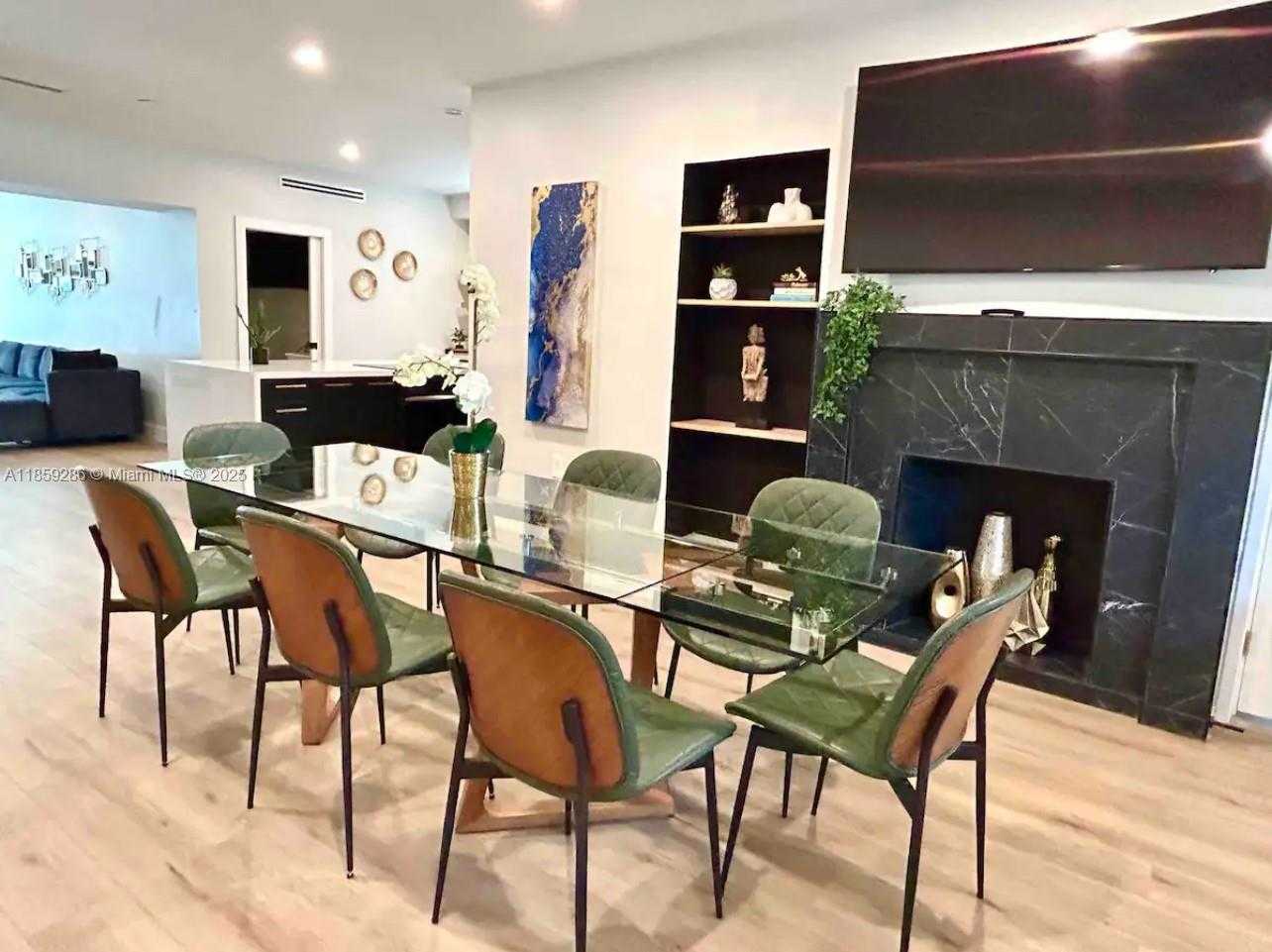 Small Image of 2360 SOUTH WEST 12TH ST, Miami Number 3