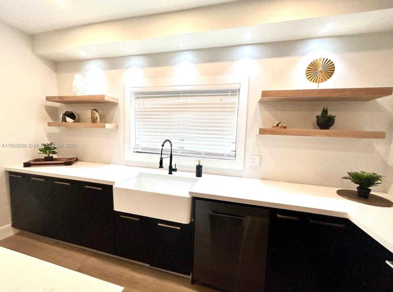Small Image of 2360 SOUTH WEST 12TH ST, Miami Number 7