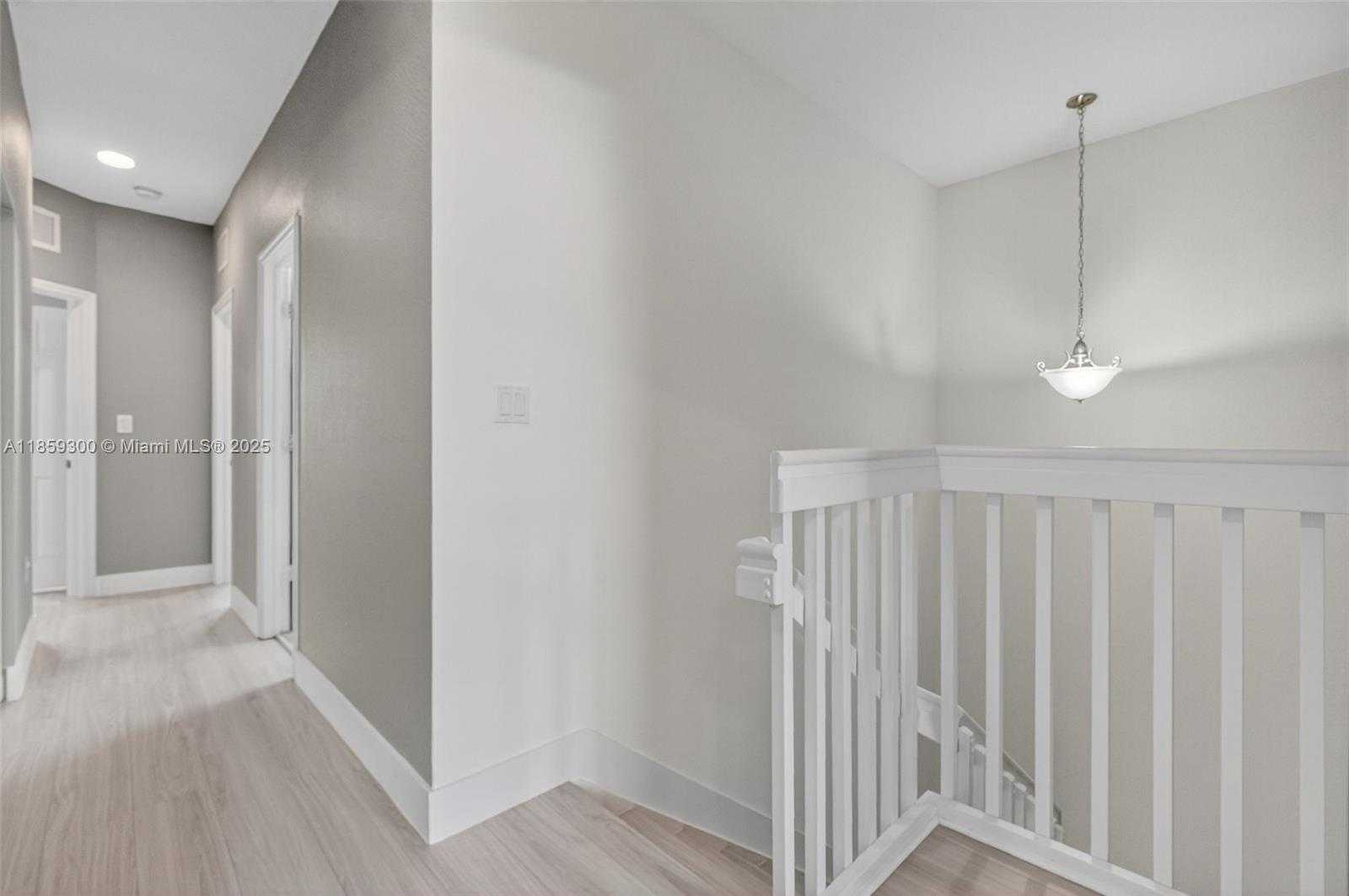 Small Image of 14747 SOUTH WEST 25 LN, Miami Number 29
