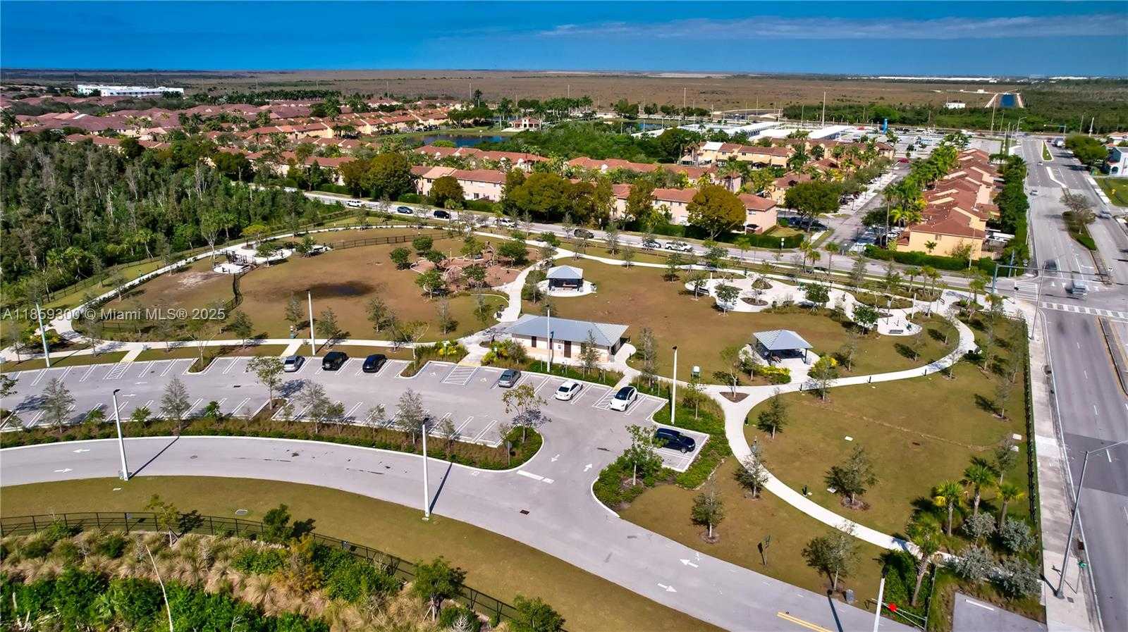 Small Image of 14747 SOUTH WEST 25 LN, Miami Number 39