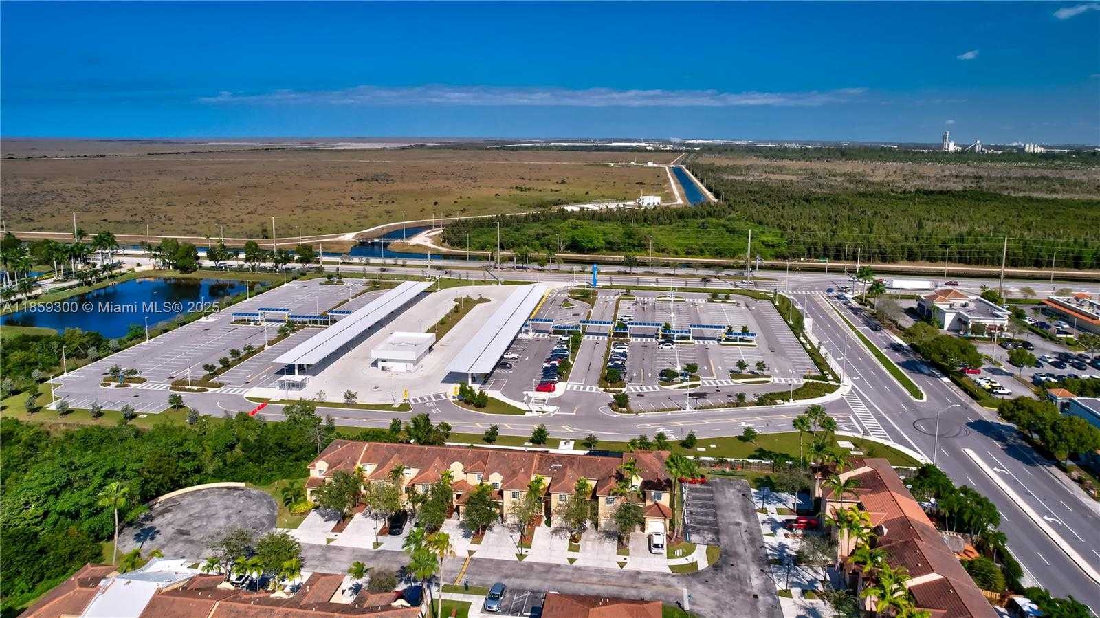 Small Image of 14747 SOUTH WEST 25 LN, Miami Number 42
