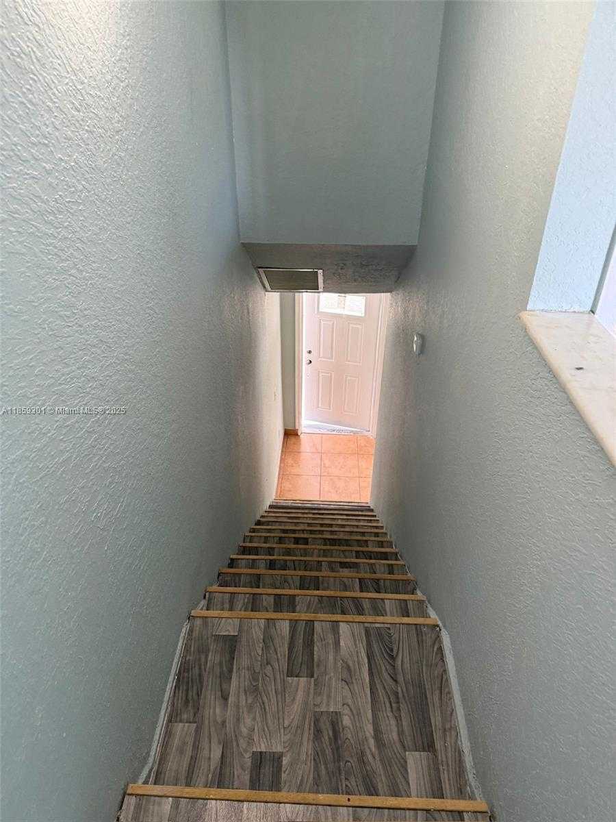 Small Image of 471 NORTH WEST 83RD ST #471, Miami Number 10