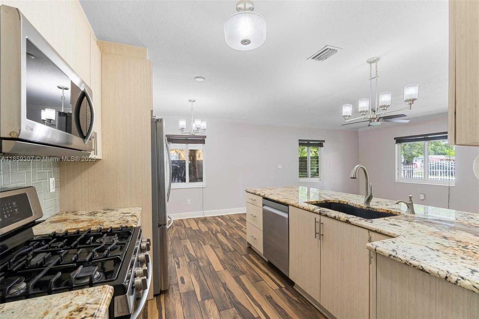 Small Image of 15210 SOUTH WEST 304TH ST, Homestead Number 12