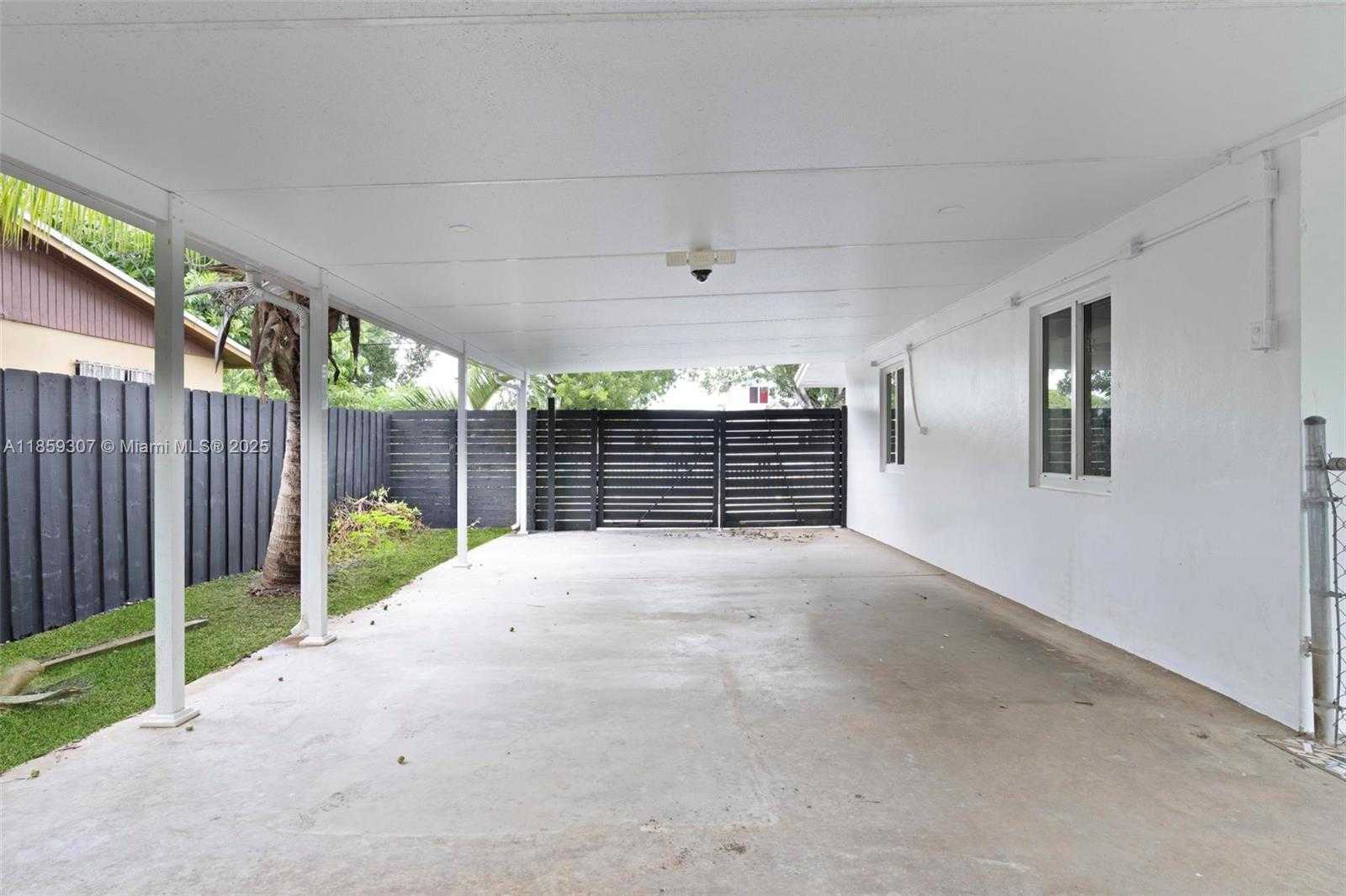 Small Image of 15210 SOUTH WEST 304TH ST, Homestead Number 26
