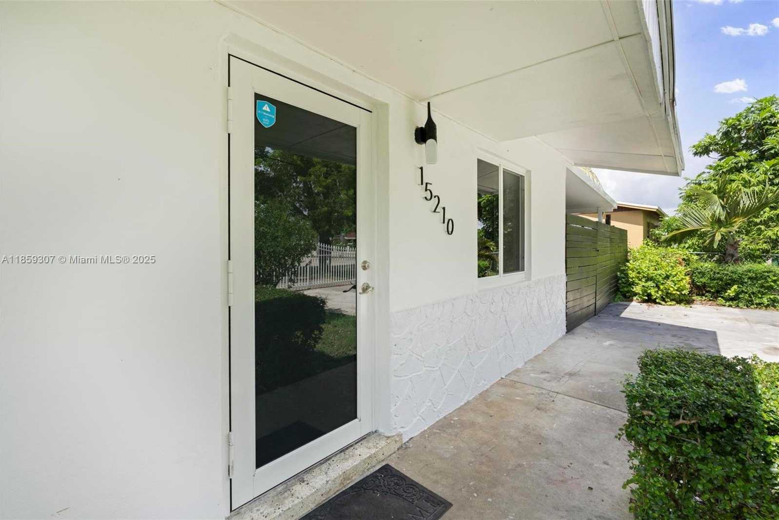 Small Image of 15210 SOUTH WEST 304TH ST, Homestead Number 5