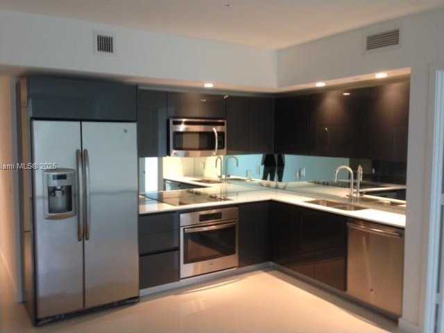 Small Image of 31 SOUTH EAST 6TH ST #307, Miami Number 13