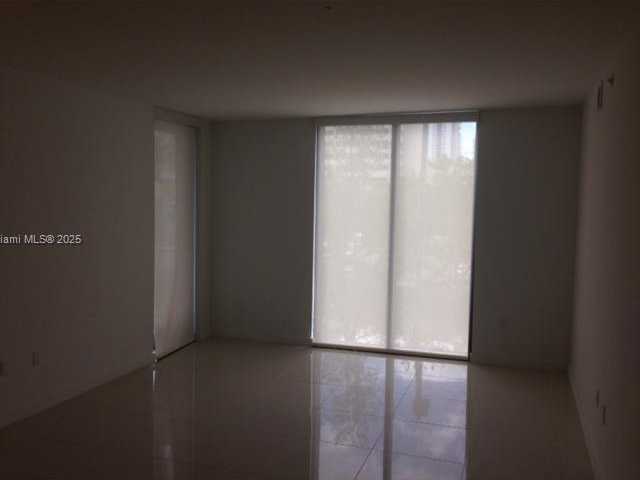 Small Image of 31 SOUTH EAST 6TH ST #307, Miami Number 15