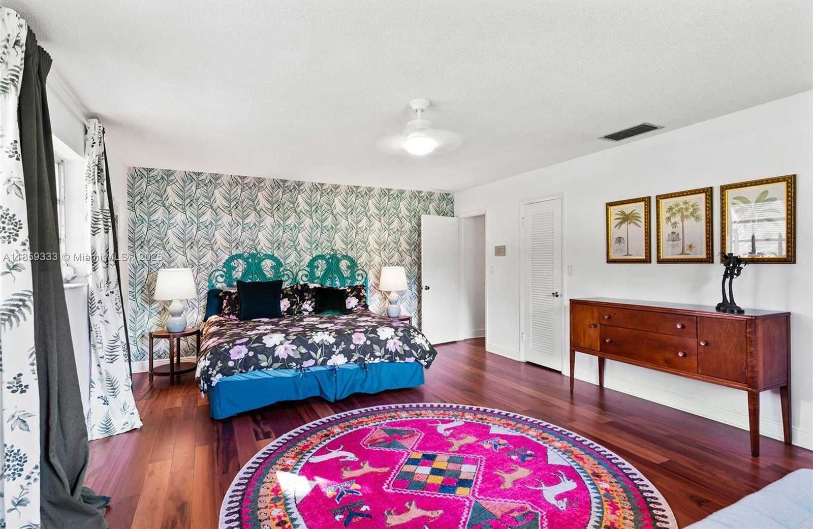 Small Image of 11420 SOUTH WEST 80TH RD, Pinecrest Number 27