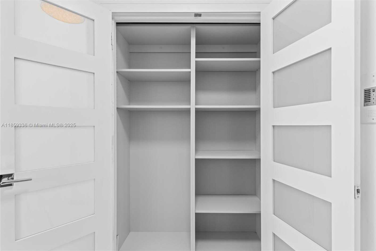 Small Image of 9801 COLLINS AVE #20G, Bal Harbour Number 20