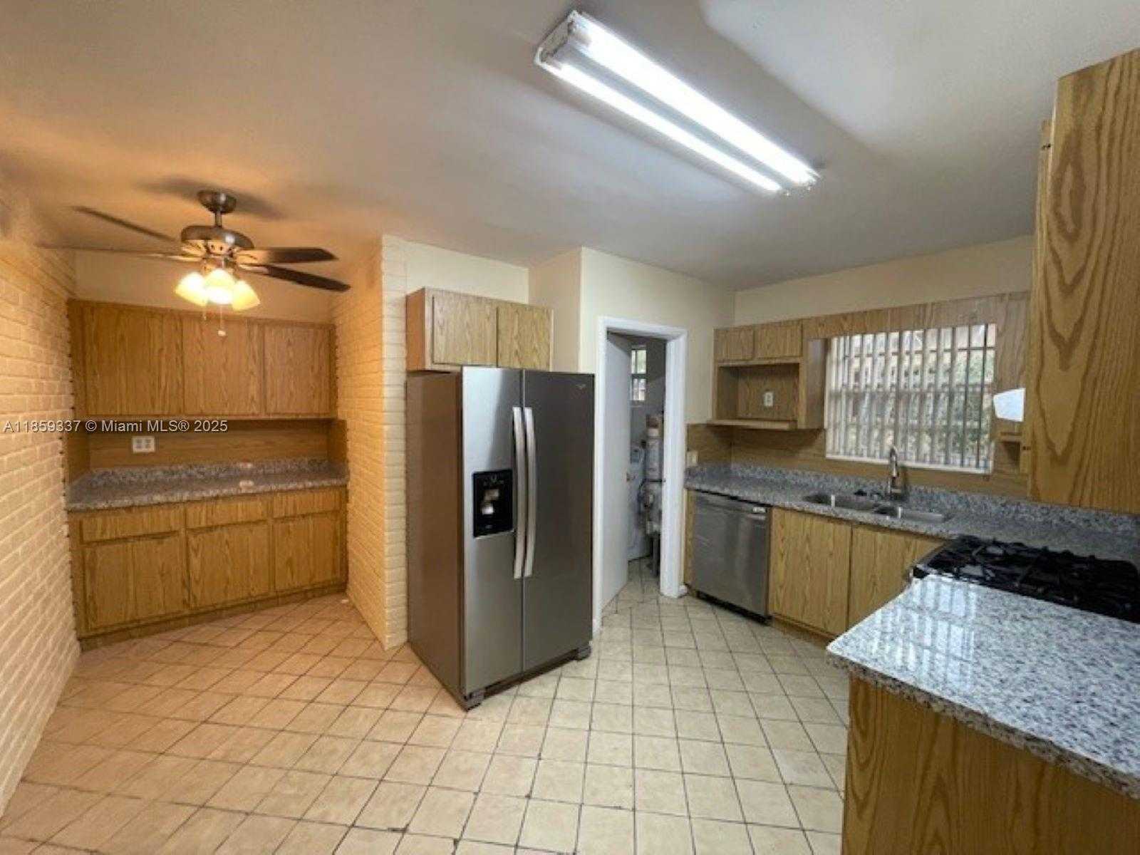 Small Image of 4831 NORTH WEST 12TH ST, Lauderhill Number 4