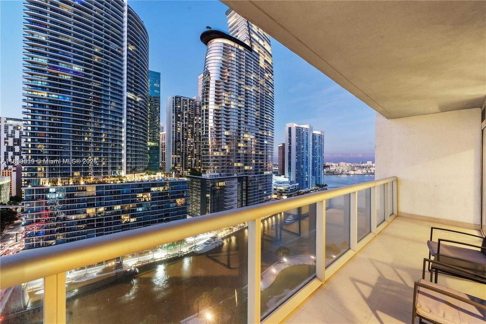 Small Image of 485 BRICKELL AVE #2003, Miami Number 10