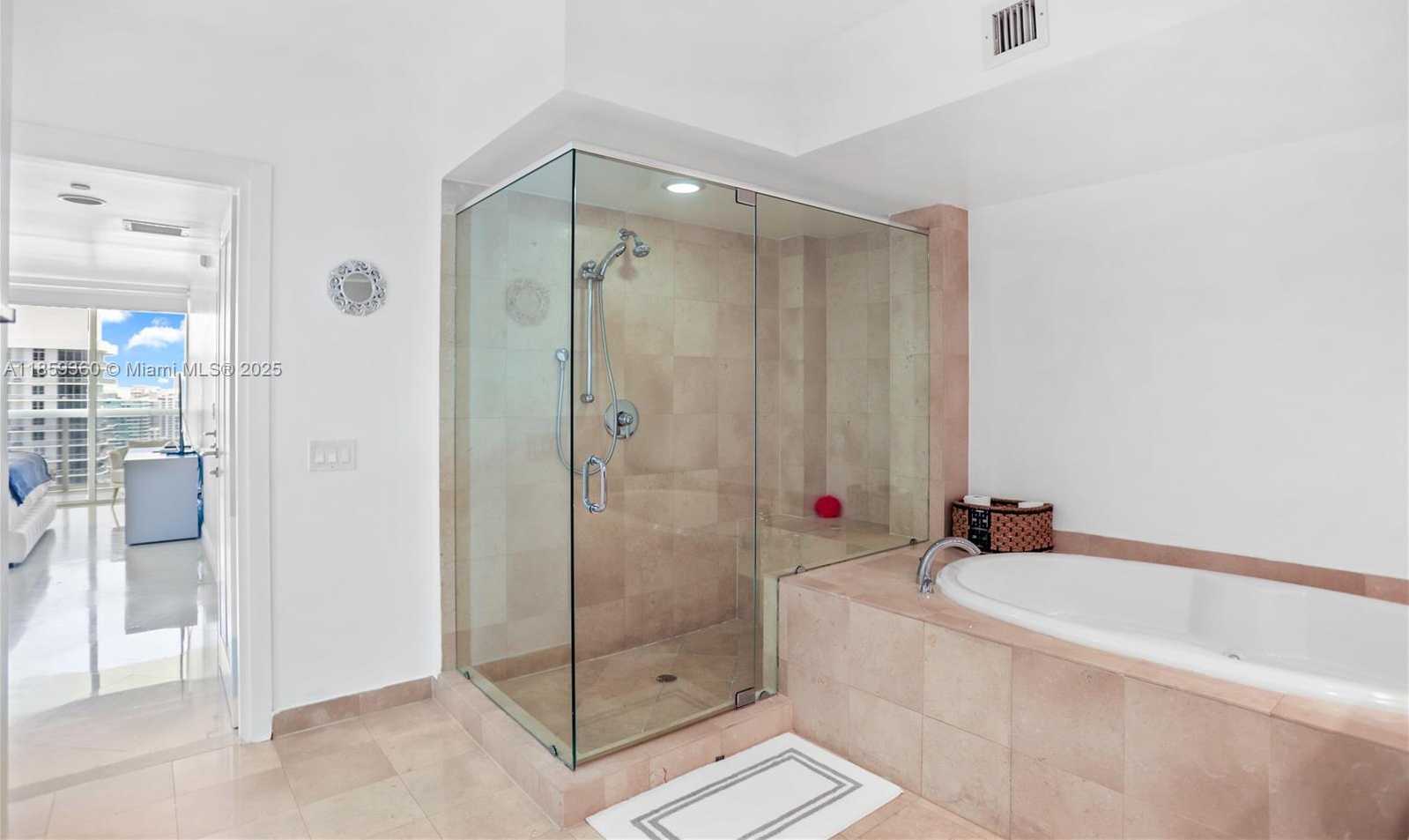 Small Image of 1830 SOUTH OCEAN DR #4511, Hallandale Beach Number 15