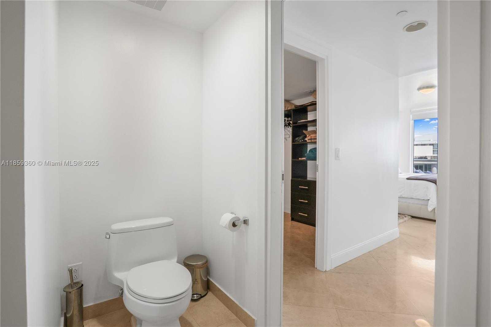 Small Image of 1830 SOUTH OCEAN DR #4511, Hallandale Beach Number 16